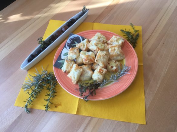 Griechische Käsepastetchen | Kochen mit Edith