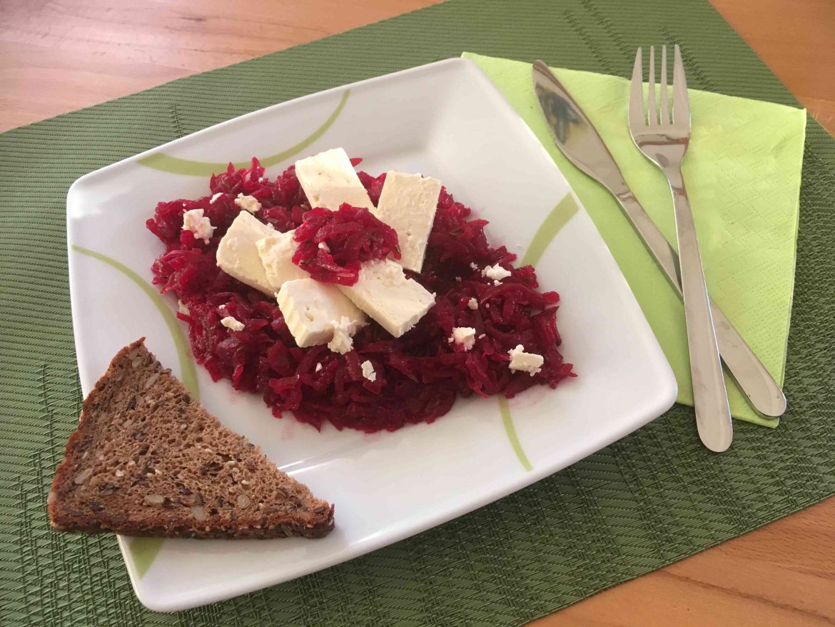 Rezept Salat aus Roten Rüben und Schafskäse